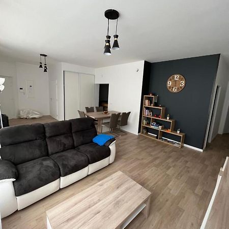 Appartement T4 140 M2 Spacieux Et Calme Pour 8 Personnes لوز سانت سوفير المظهر الخارجي الصورة