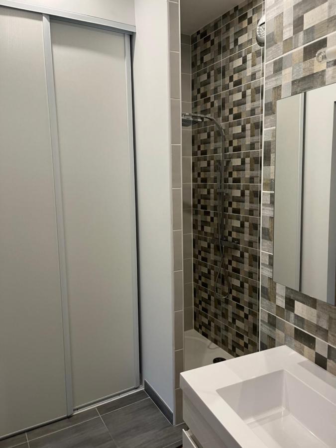 Appartement T4 140 M2 Spacieux Et Calme Pour 8 Personnes لوز سانت سوفير المظهر الخارجي الصورة