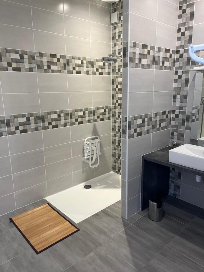 Appartement T4 140 M2 Spacieux Et Calme Pour 8 Personnes لوز سانت سوفير المظهر الخارجي الصورة