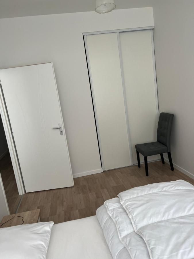 Appartement T4 140 M2 Spacieux Et Calme Pour 8 Personnes لوز سانت سوفير المظهر الخارجي الصورة