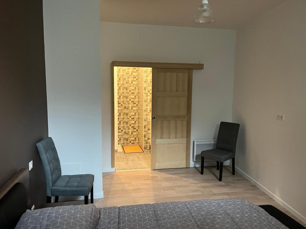 Appartement T4 140 M2 Spacieux Et Calme Pour 8 Personnes لوز سانت سوفير المظهر الخارجي الصورة